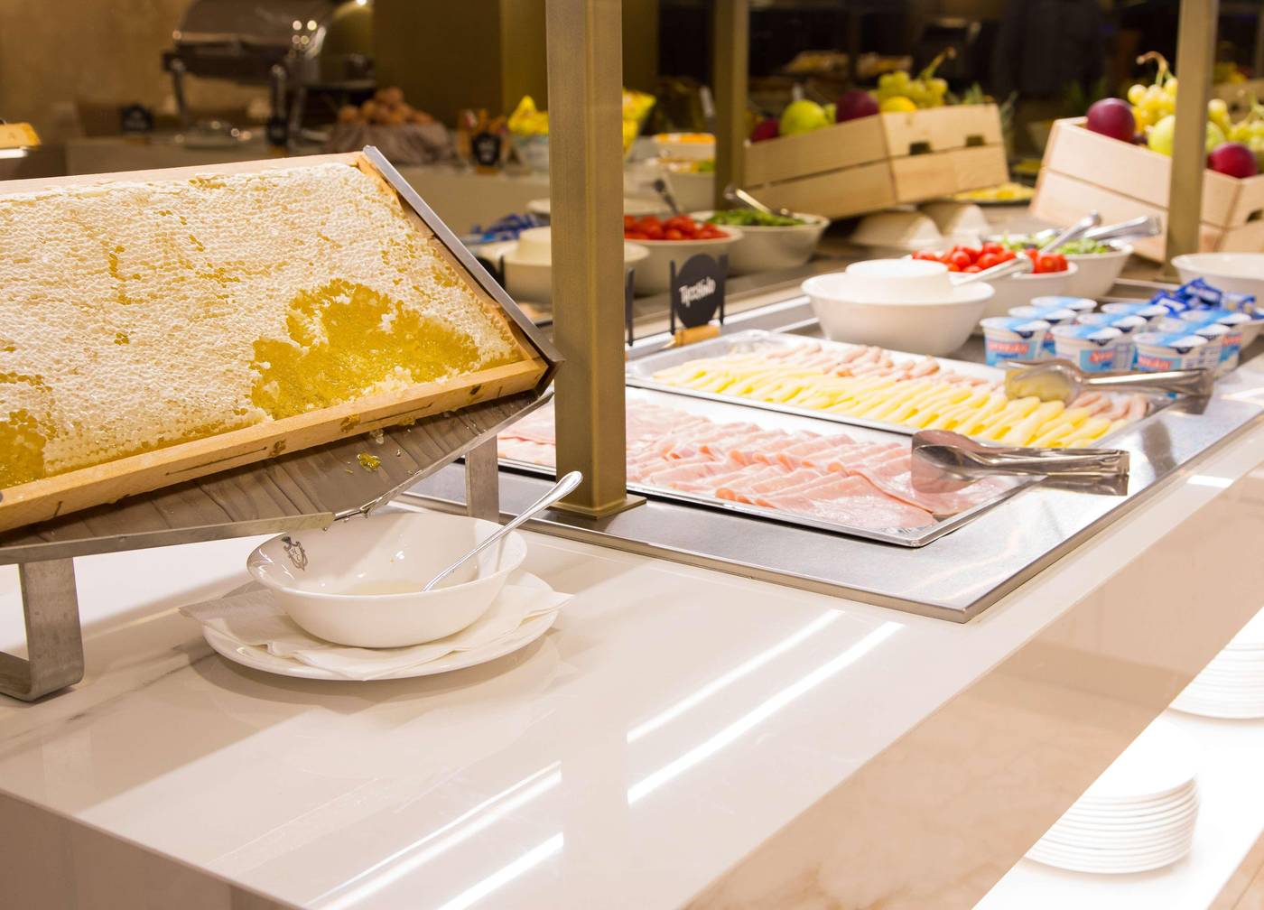 CHC-Continental--BW-Premier-Collection-Restaurant-48