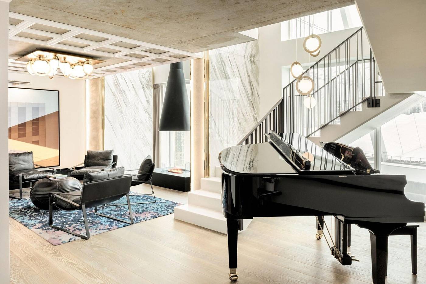 the-DOUGLAS--Autograph-Collection-Room-14