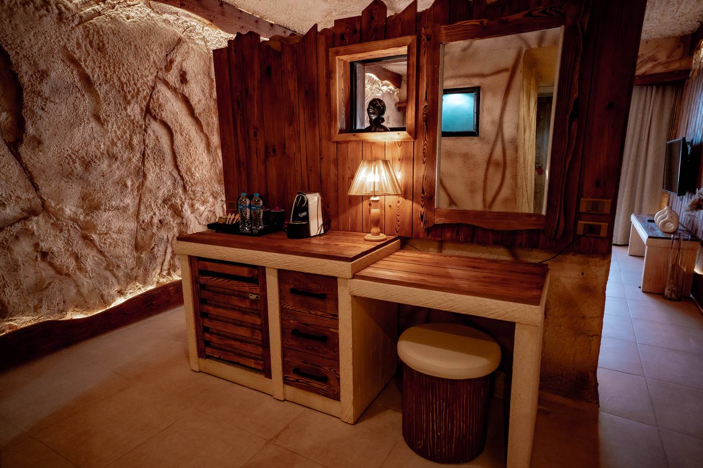 Caves Beach Resort - Adults Only (16+)