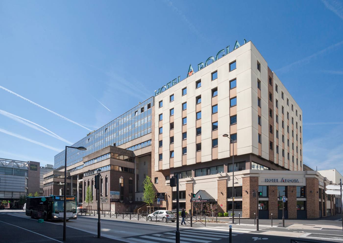 Apogia-Paris-General-view-1