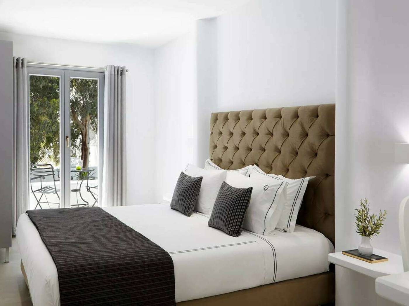 Kalisti-Hotel---Suites-Room-34