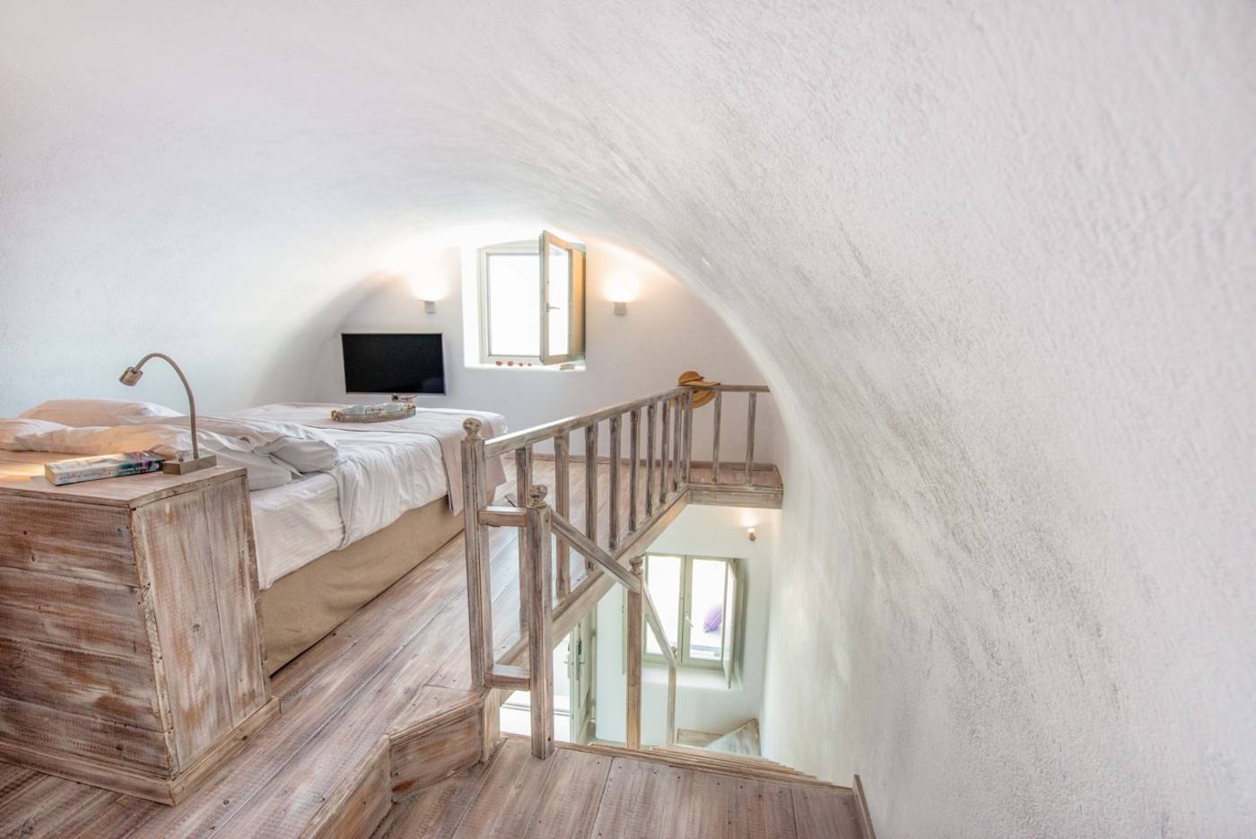 La-Perla-Villas-Room-24