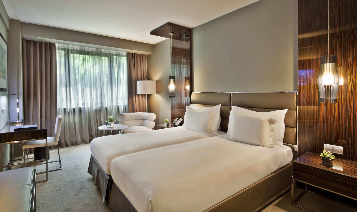 Altis-Grand-Hotel-Room-29
