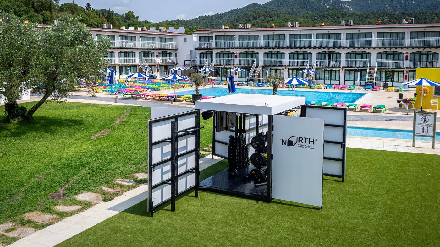 Medplaya-Sant-Eloi-Aparthotel-Sports-and-Entertainment-14