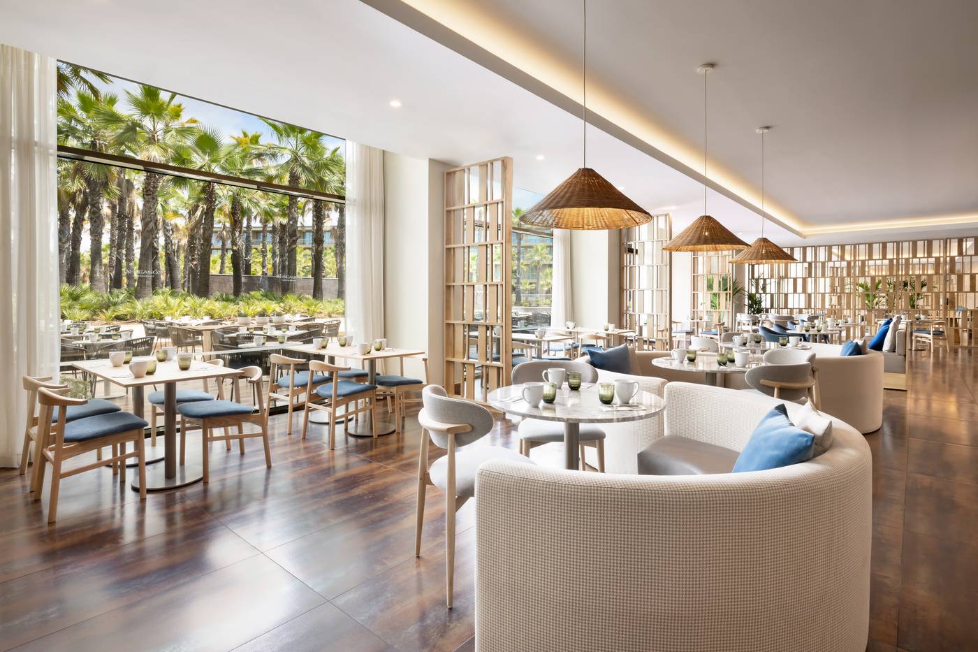 NAU-Salgados-Palace-Restaurant-37