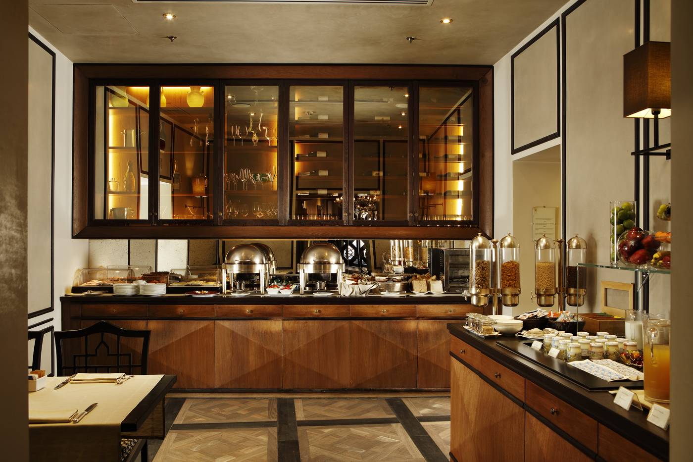 Aqua-Palace-Restaurant-29