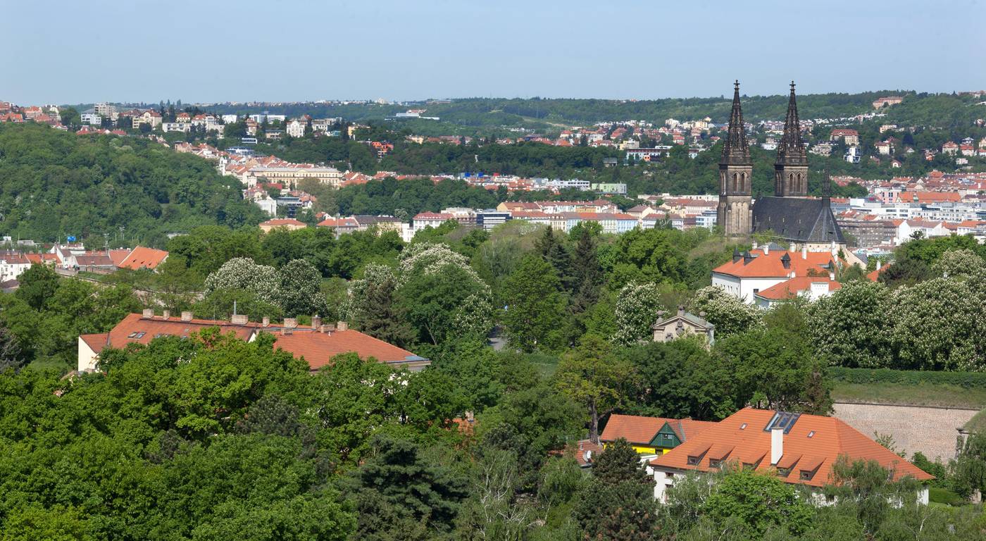 Holiday-Inn-Prague-Congress-Centre-General-view-61