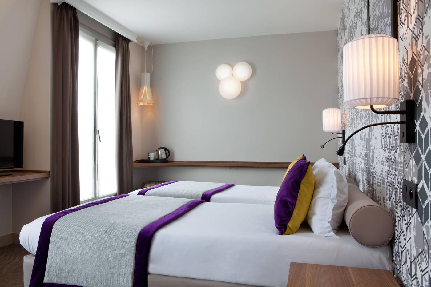 Hotel-des-Nations-Saint-Germain-Room-18