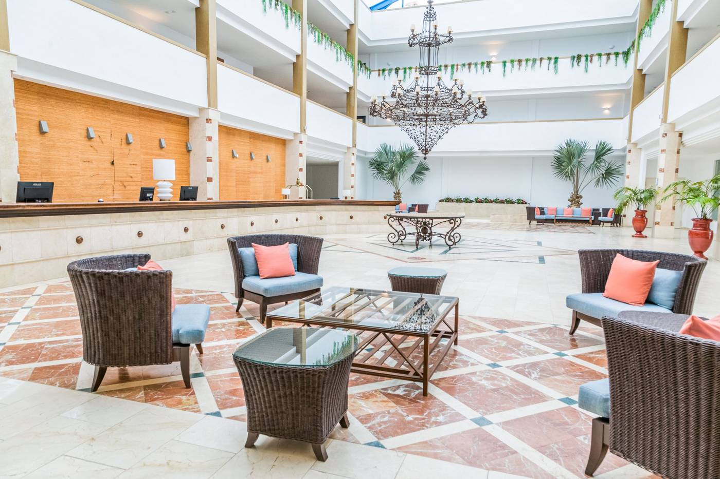 Hotel-OH-Nice-Caledonia-Lobby-34