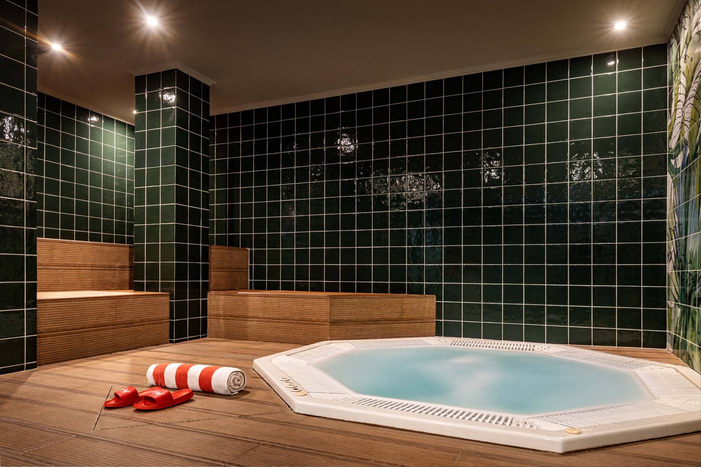 The-Magnolia-Hotel-Sports-and-Entertainment-74