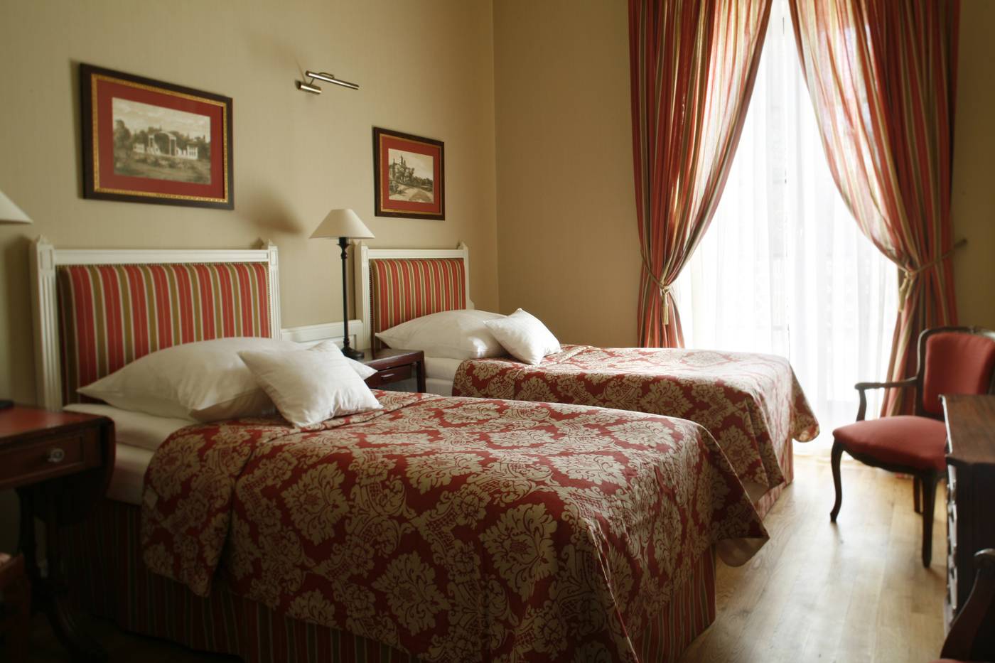 Dwor-Kosciuszko-Room-19