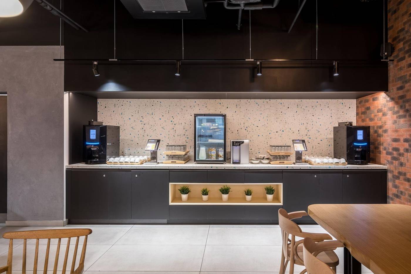 B-B-Hotel-Budapest-City-Restaurant-12