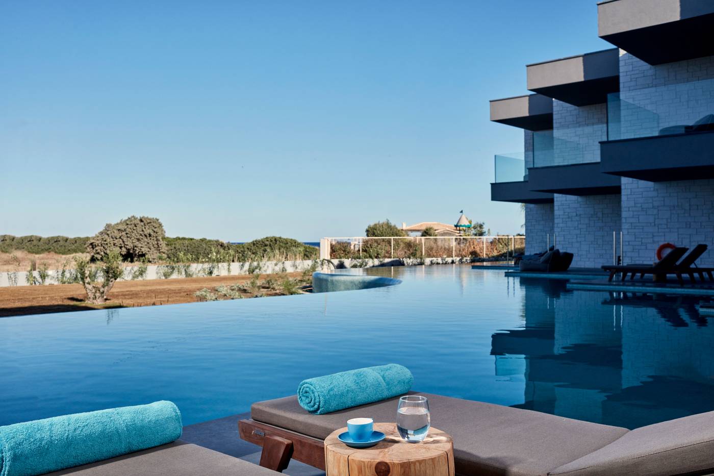 Atlantica-Dreams-Resort-Room-11