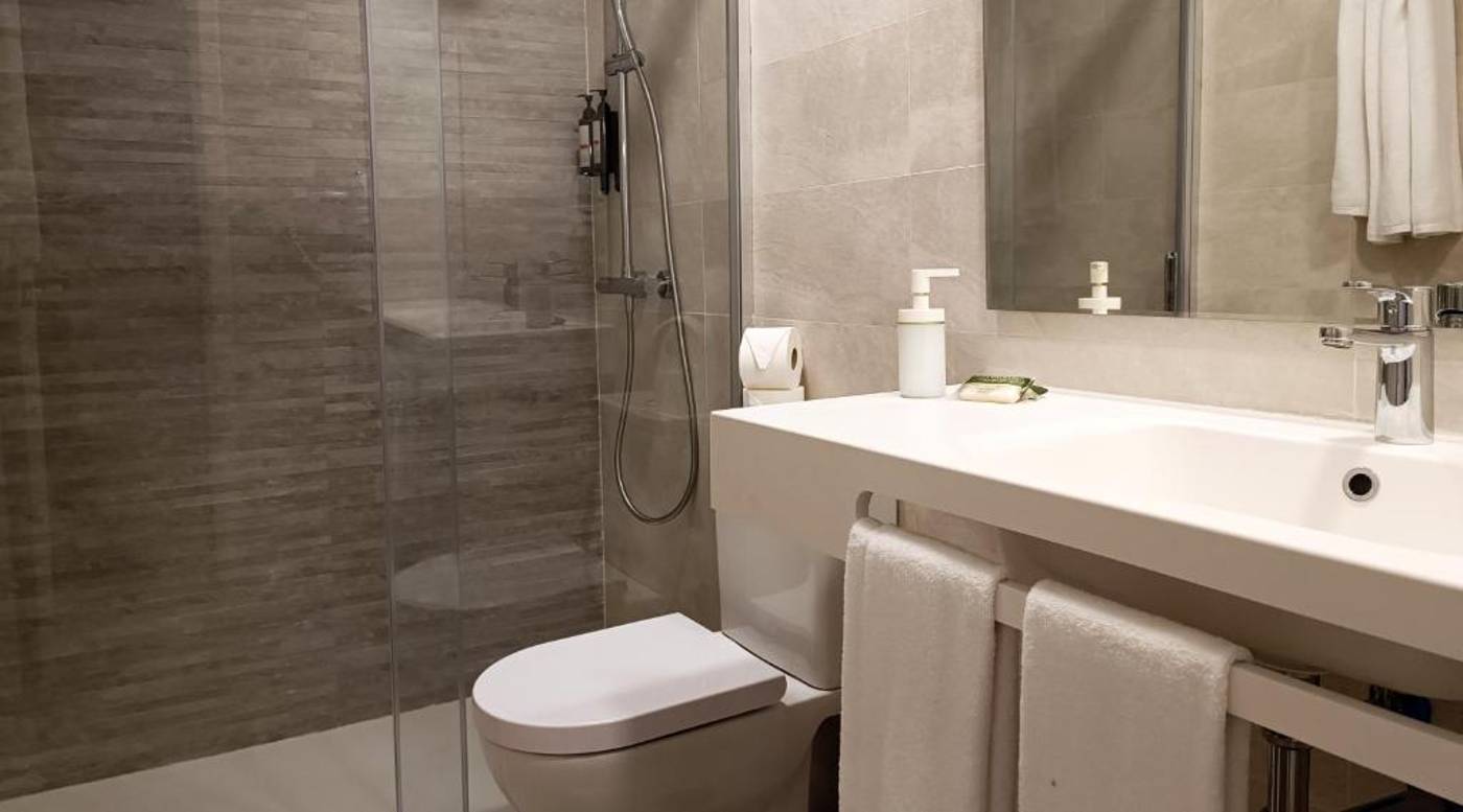 Marina-Elite-Resort-Room-51