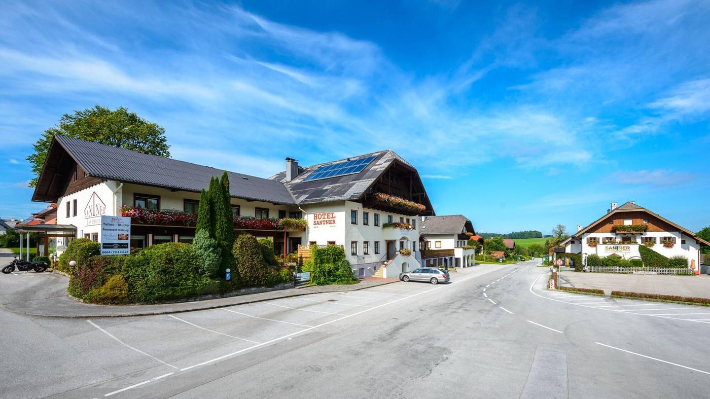 Landhotel Santner-Austria-EUGENDORF-General view-1