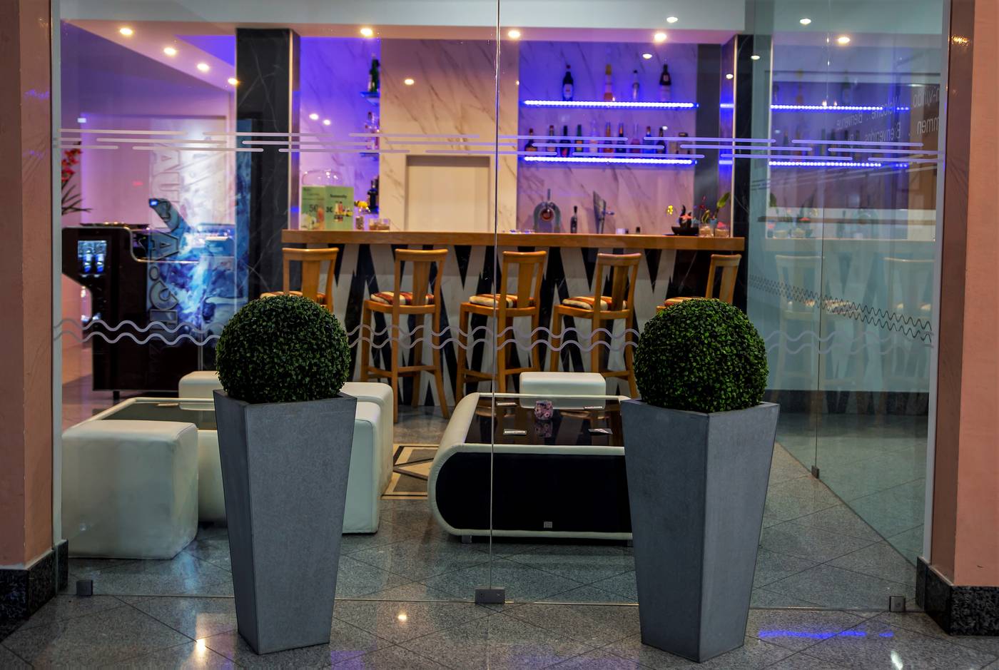 Hotel-Maritur---Adult-Only-Bar-43