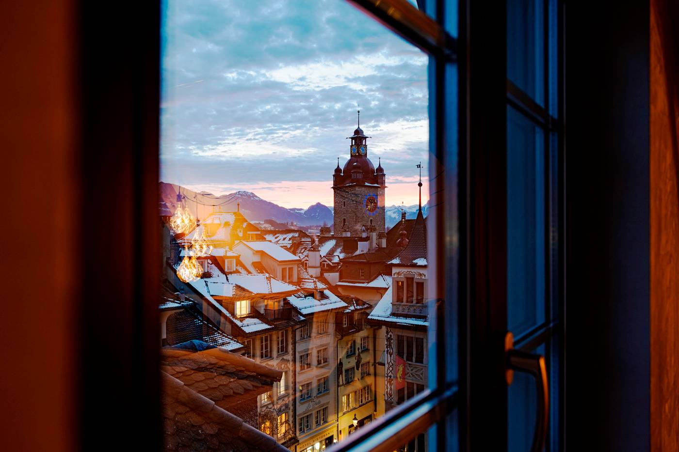 The LUBO - self check-in-Switzerland-Lucerne-General view-4