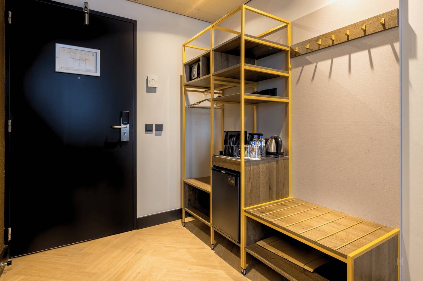 Die-Port-Van-Cleve-Room-10