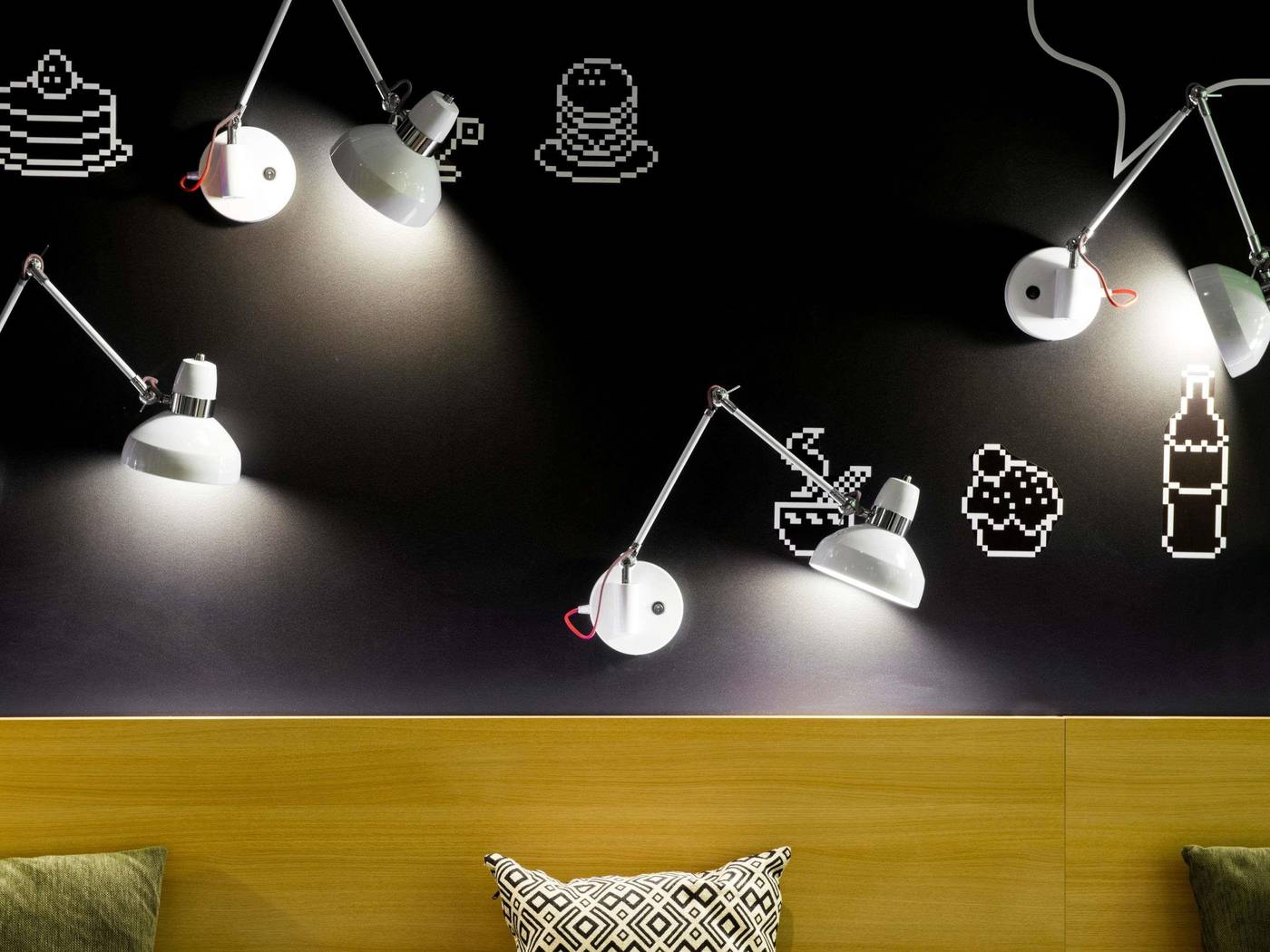 ibis-Styles-Budapest-Center-Sports-and-Entertainment-11