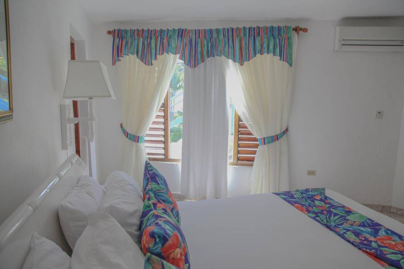 Negril-Tree-House-Room-17