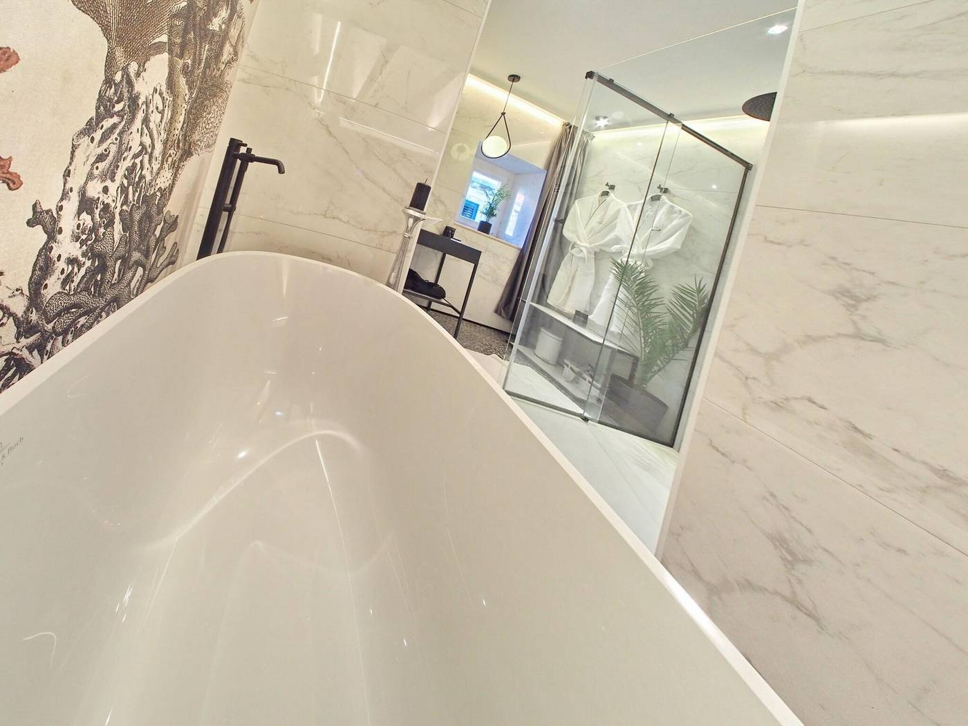 La-Vita-e-Bella-IV-Room-52