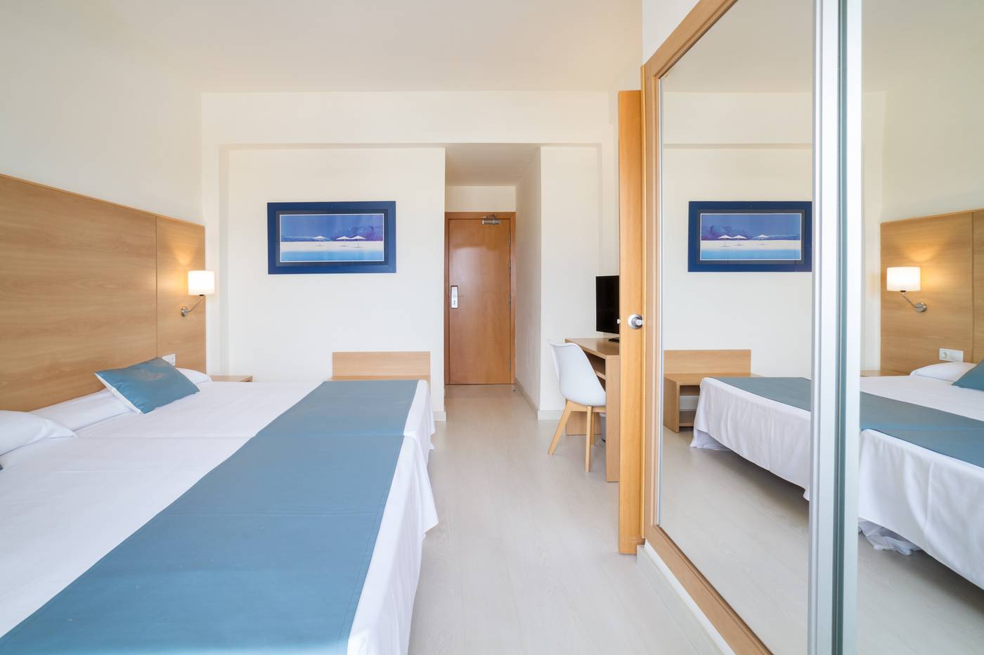 Ohtels-San-Salvador-Room-27