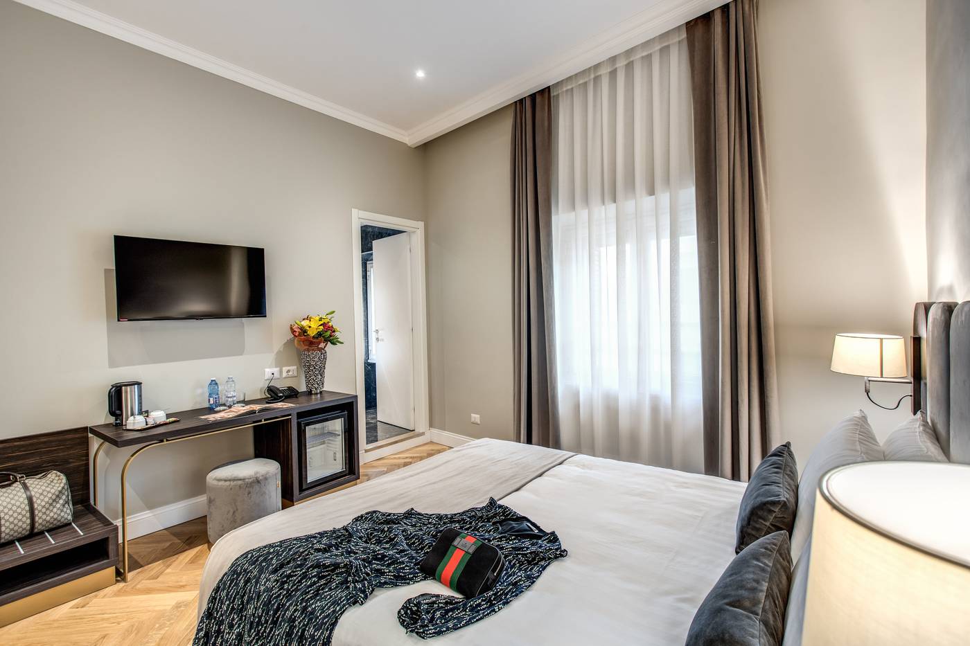 Hotel-87-Eightyseven-Room-5