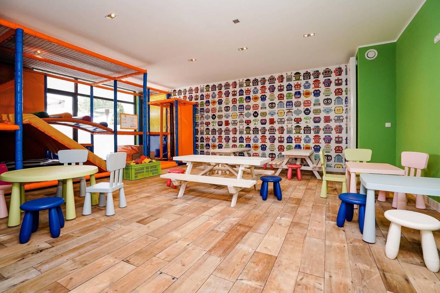 Van-Der-Valk-Hotel-Berliner-Ring-Sports-and-Entertainment-67