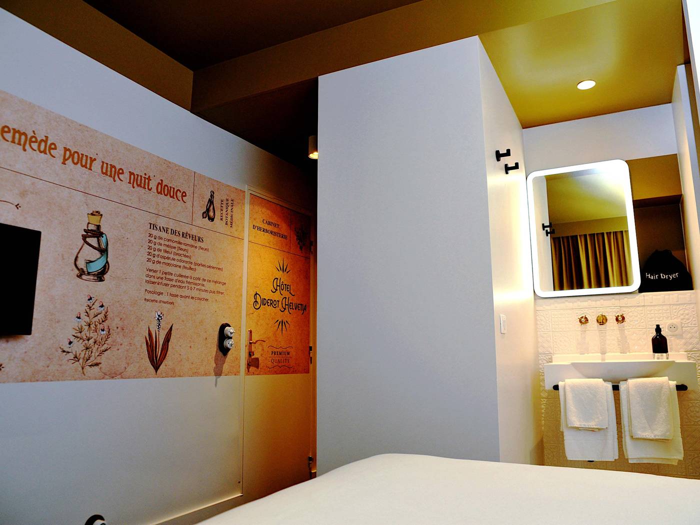 ibis-Styles-Paris-Gare-de-Lyon-TGV-Room-36