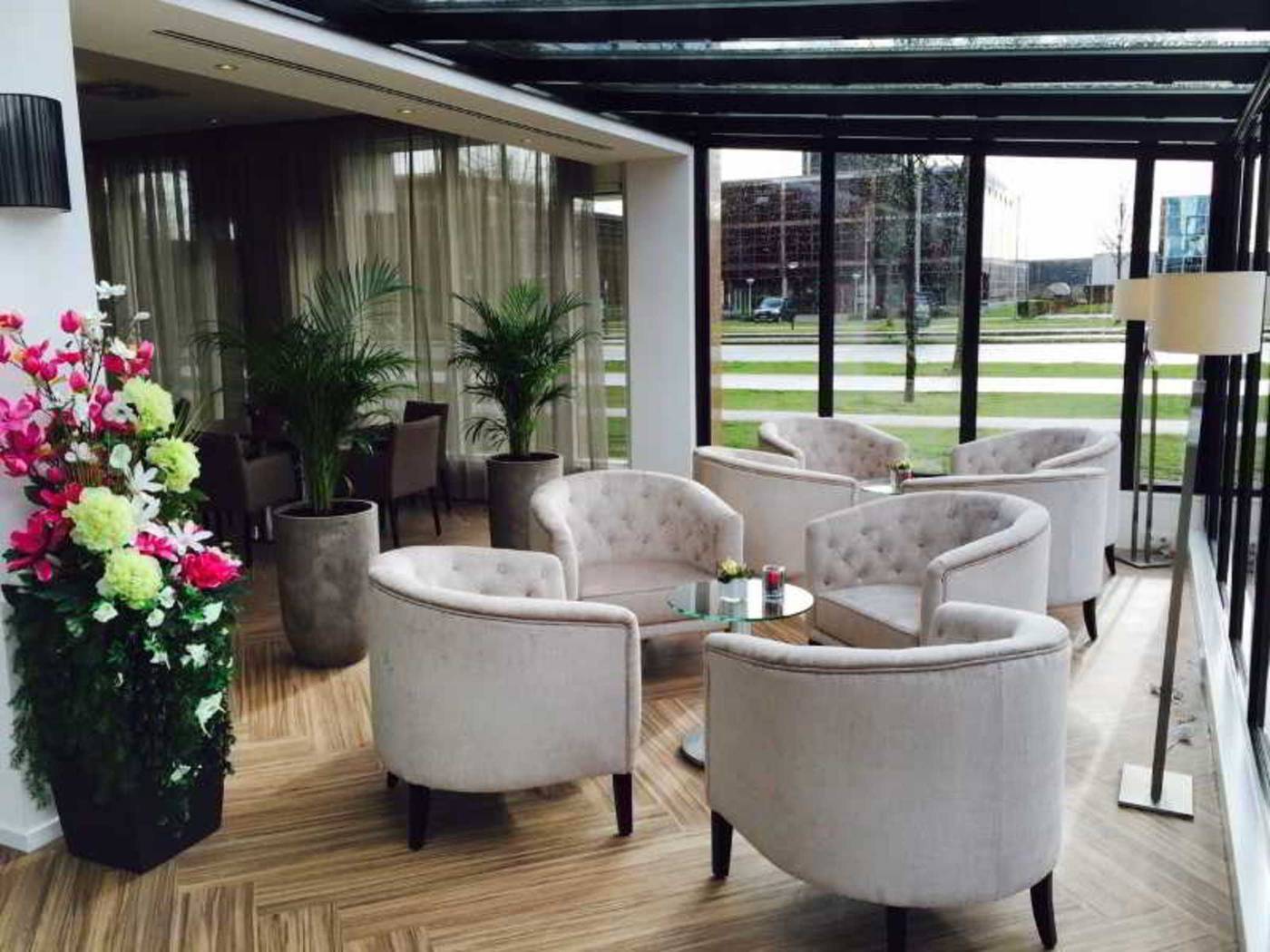 Ozo-Hotels-Arena-Amsterdam-Lobby-8