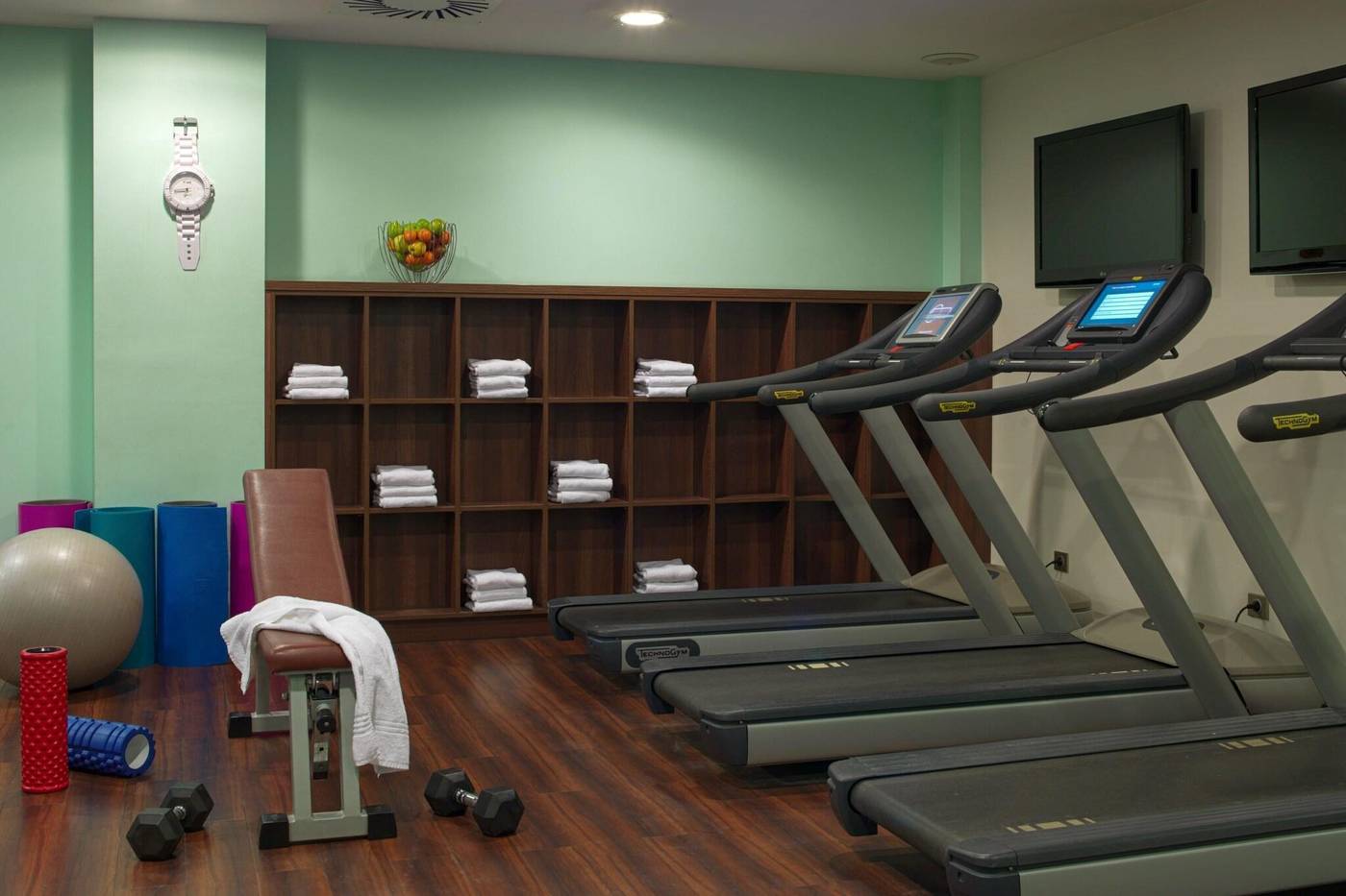 Marriott-Hotel-Paris-Opera-Ambassador-Sports-and-Entertainment-67