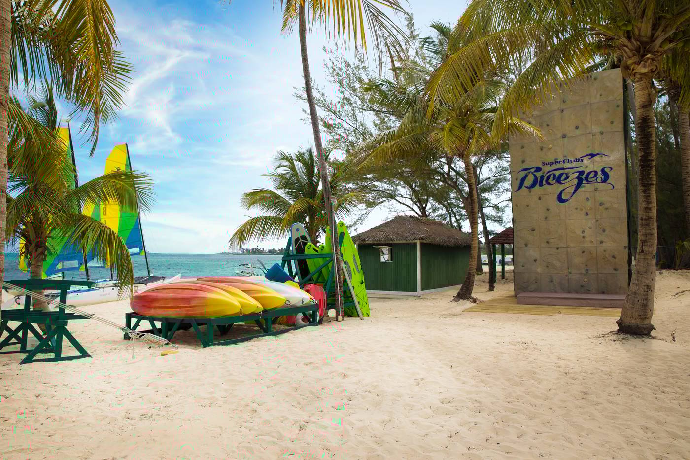 Breezes-Bahamas---Adult-Only-Sports-and-Entertainment-56