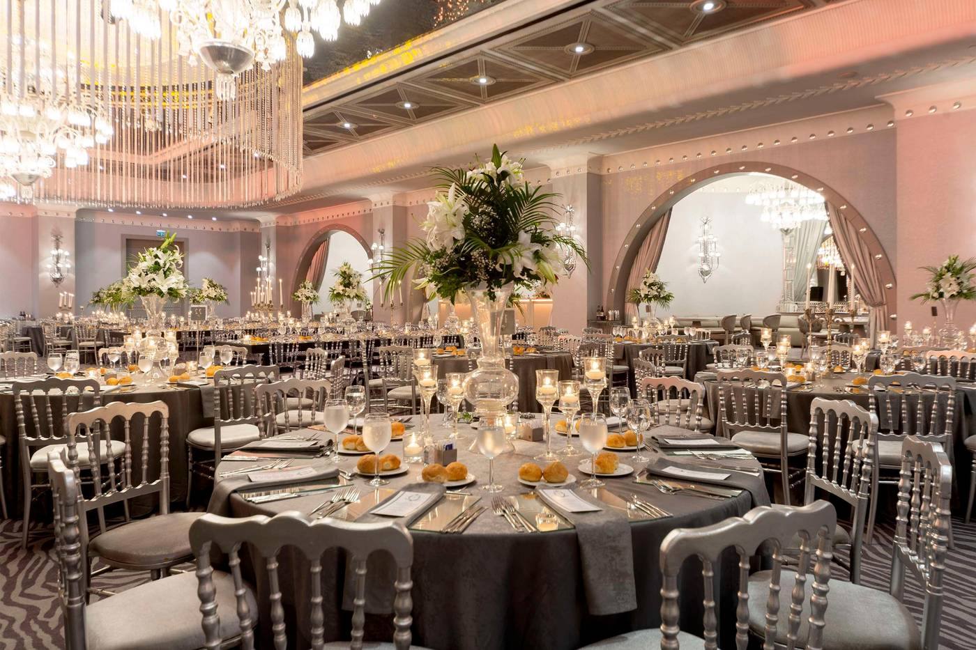 Wyndham-Grand-Istanbul-Kalamis-Marina-Hotel-Conferences-33