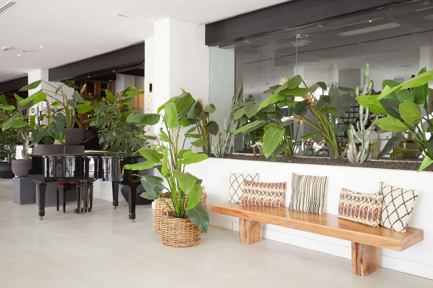 Dreams-Jardin-Tropical-Lobby-52