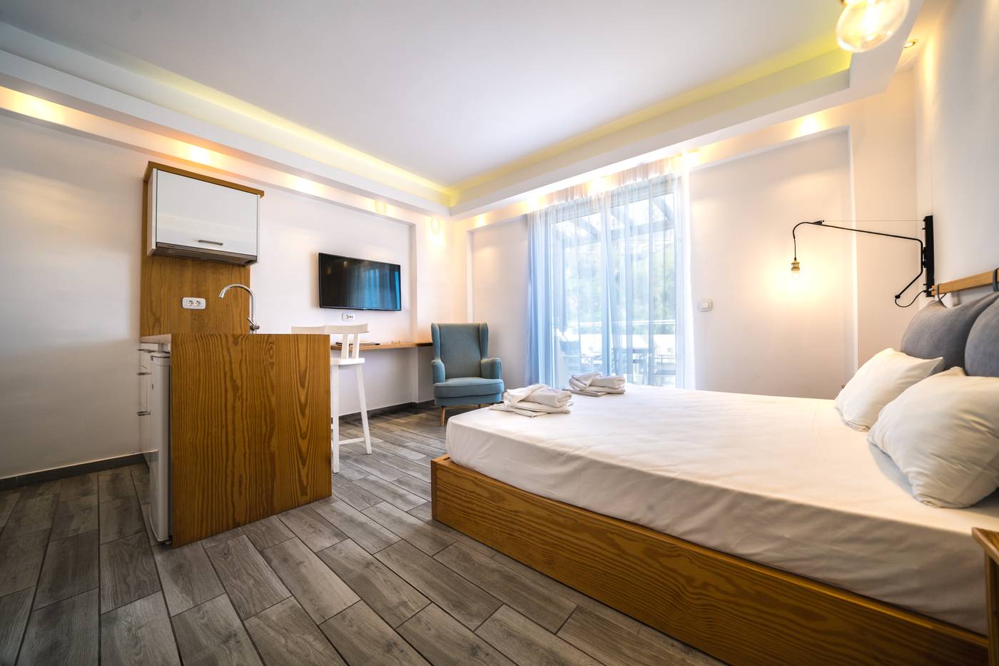 Porto-Kalamaki-Hotel-Apartments-Room-13