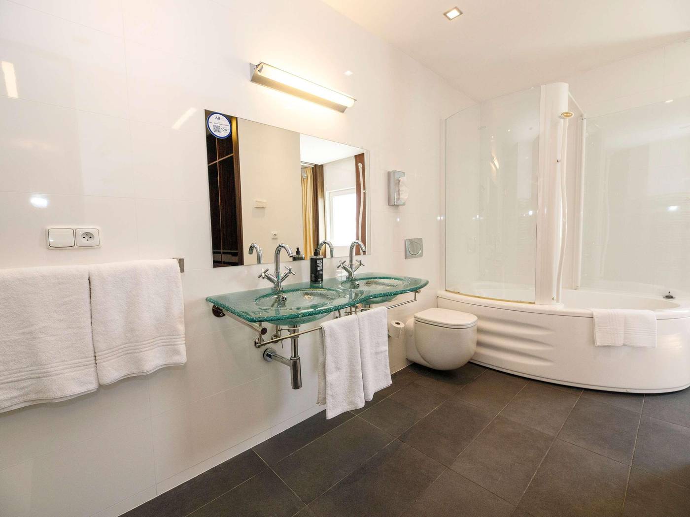 Ibis-Praha-Old-Town-Room-54