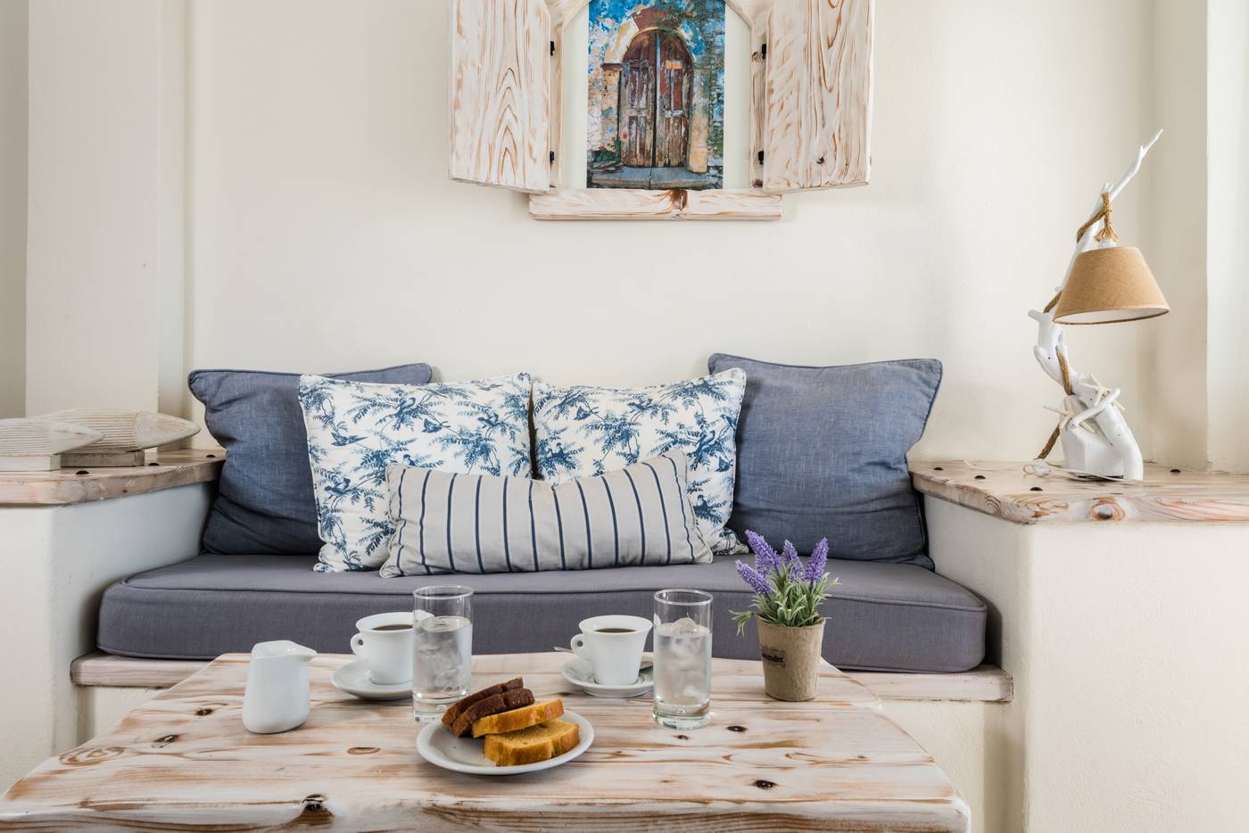 Athermi-Suites-Room-17