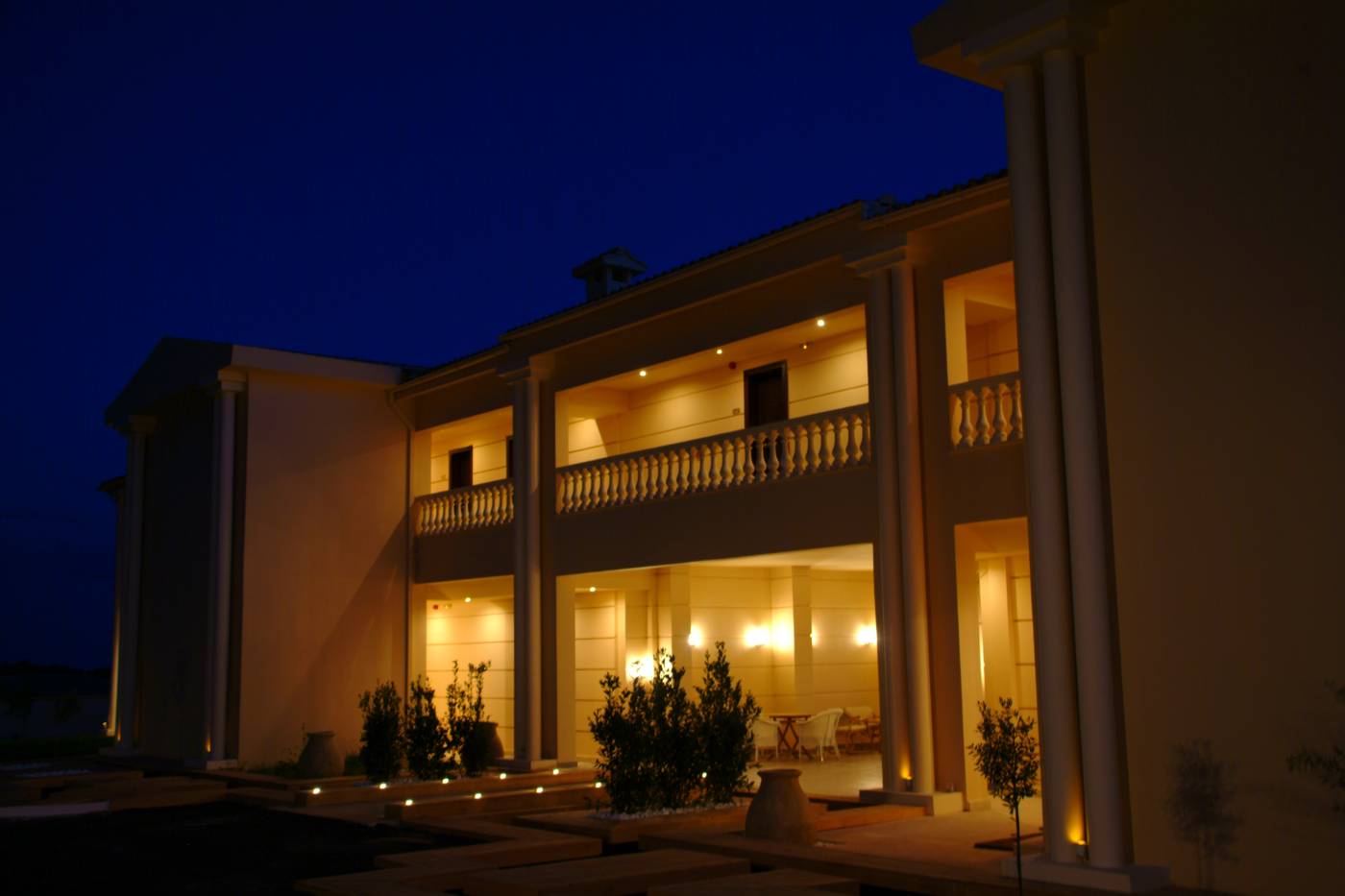 Mabely-Grand-hotel-General-view-21