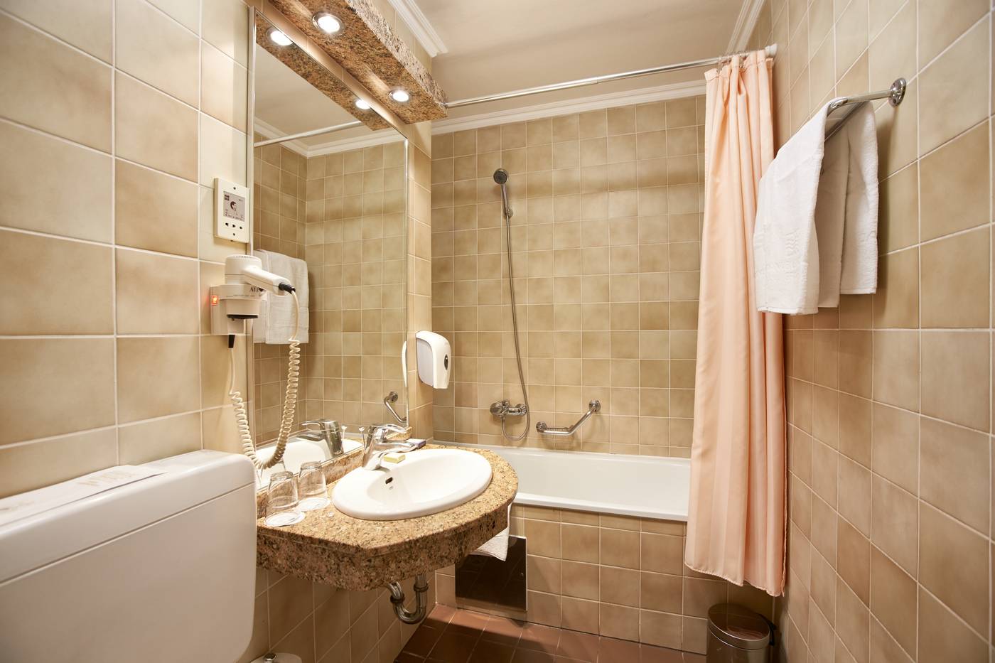 Hotel-Erzsebet-City-Center-Room-28