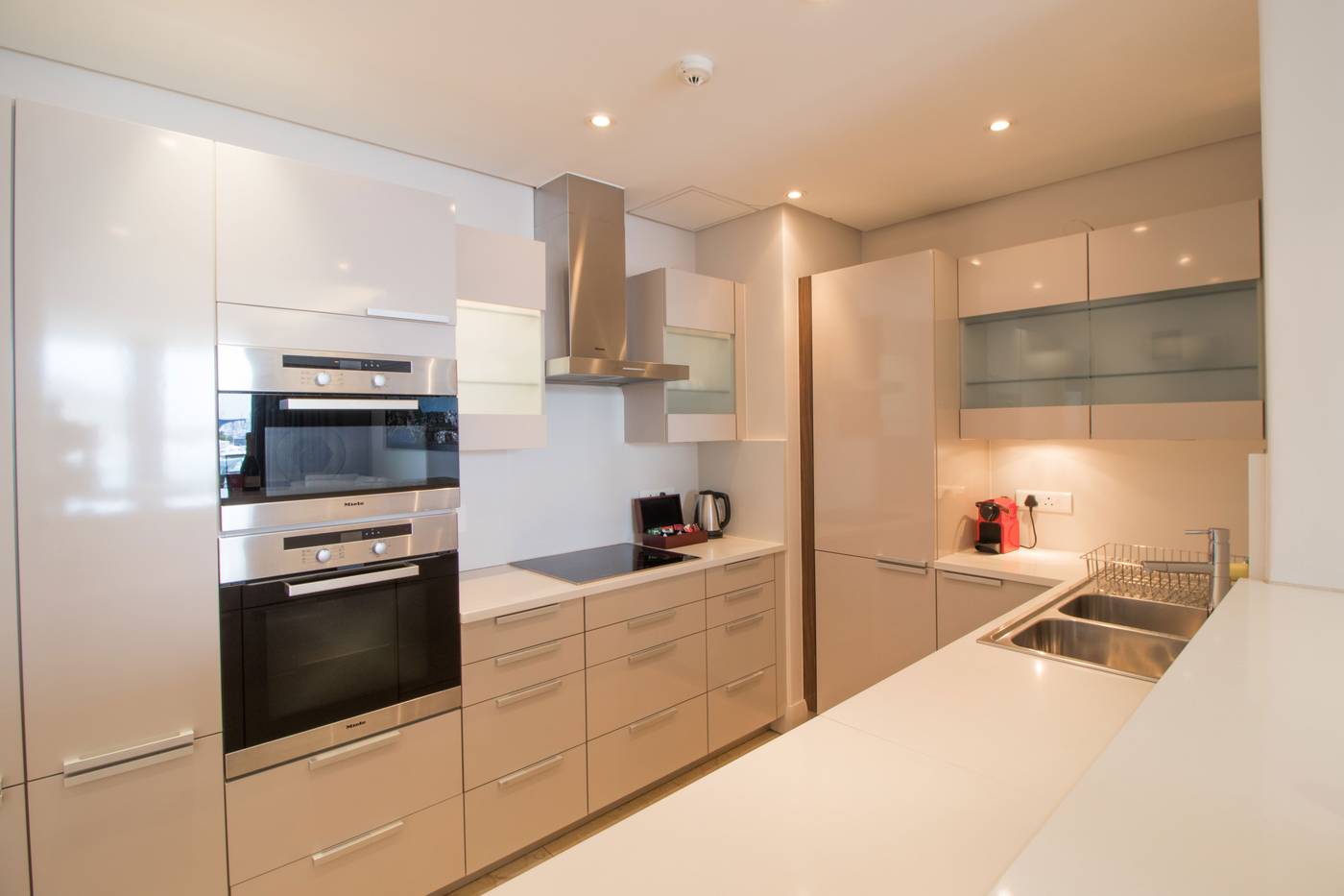 Waterfront-Village-Room-37