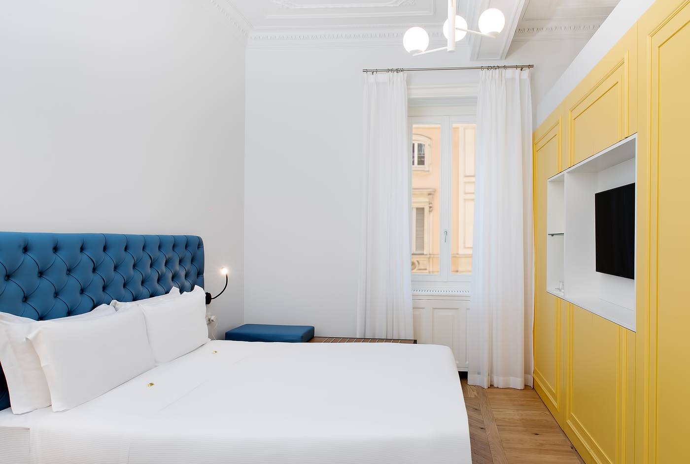 Boutique-Centrale-Palace-Room-20