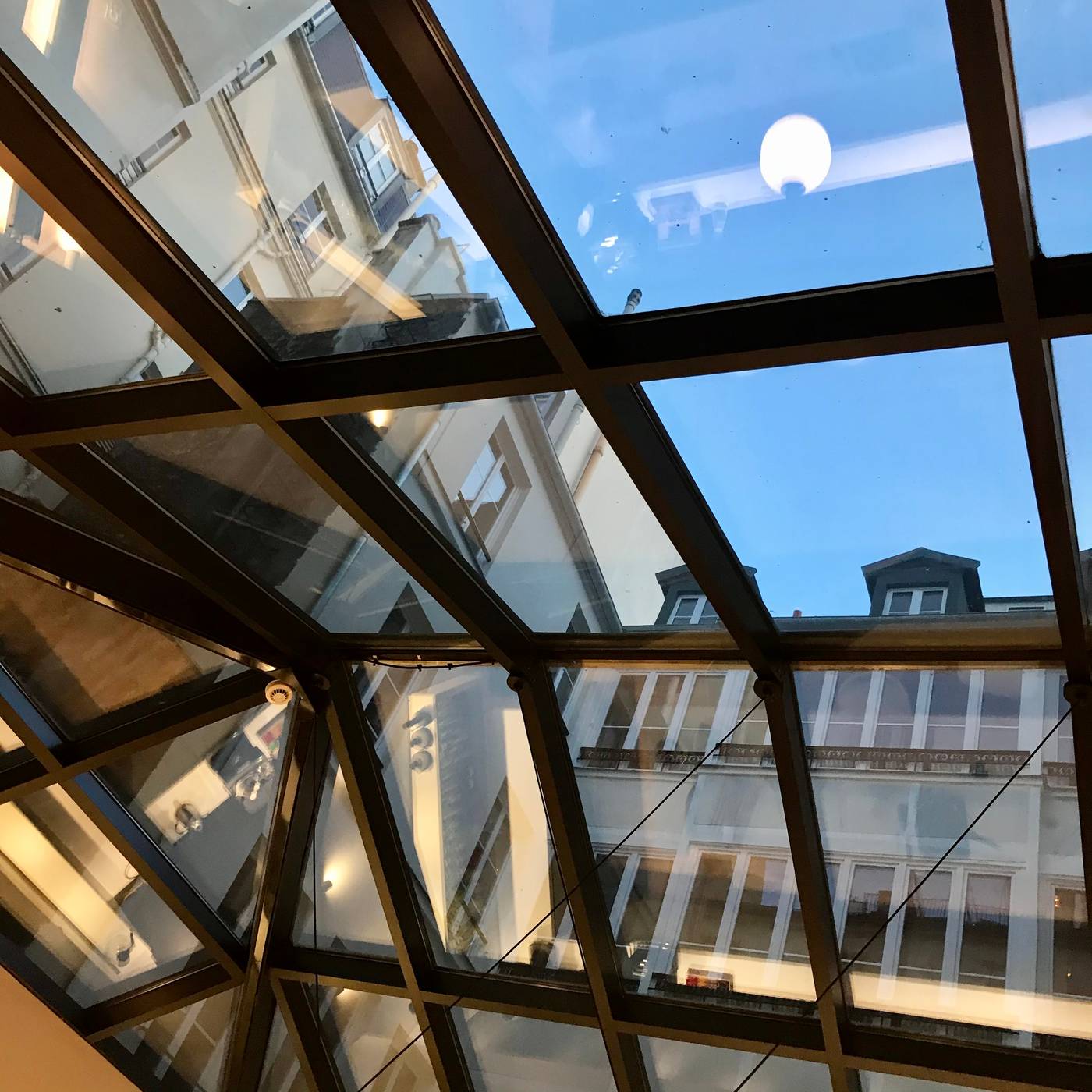 Hotel-Le-Basile-Lobby-15