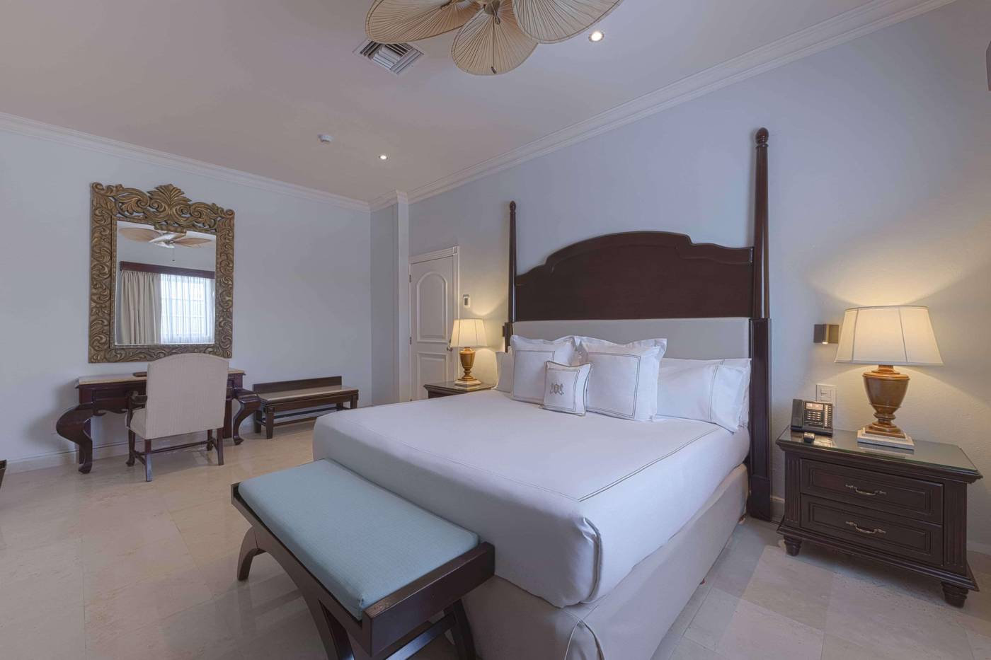 Royal-Hideaway-Playacar-All-Inclusive-Room-40