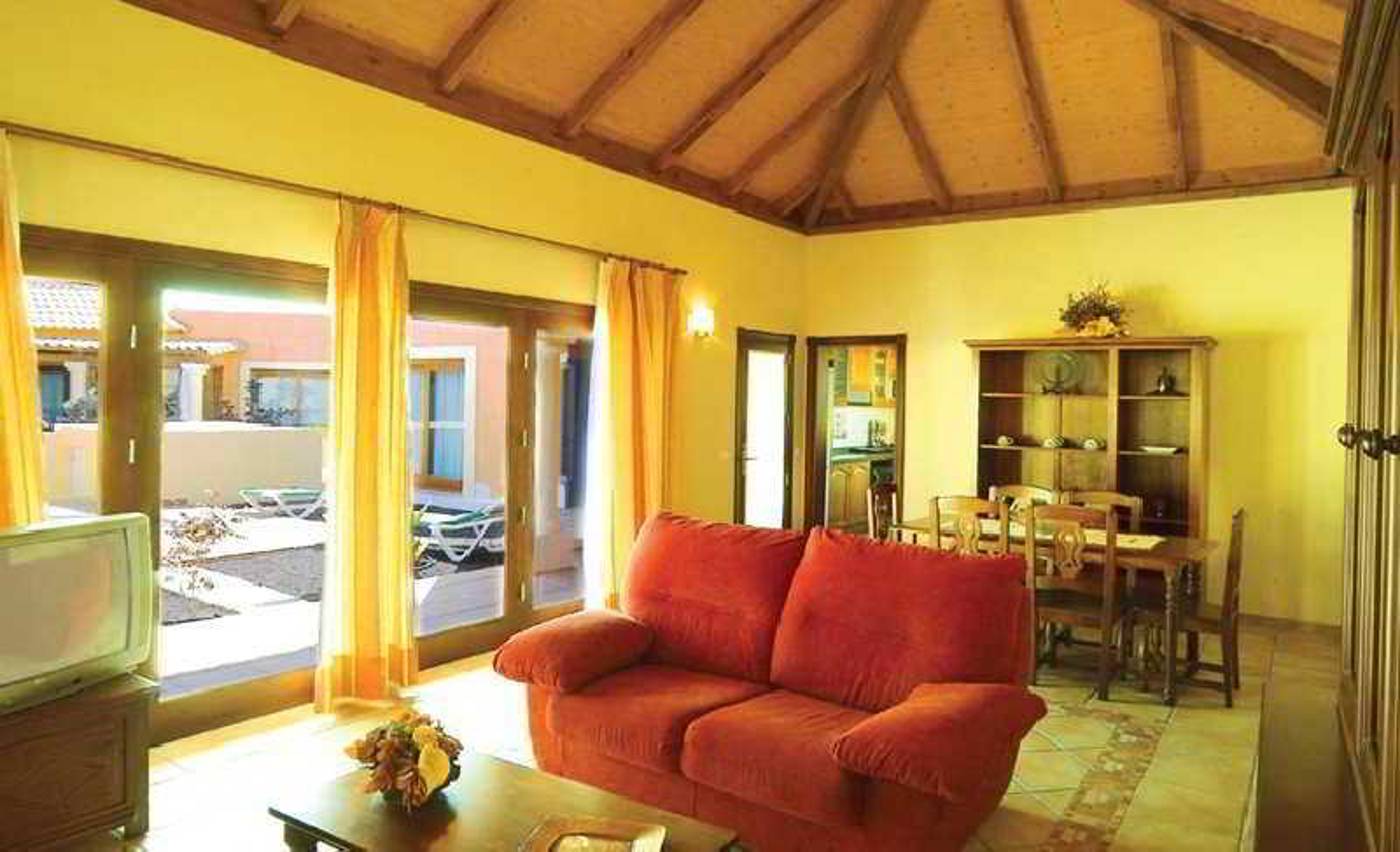 Villas-Brisas-Del-Mar-Room-10