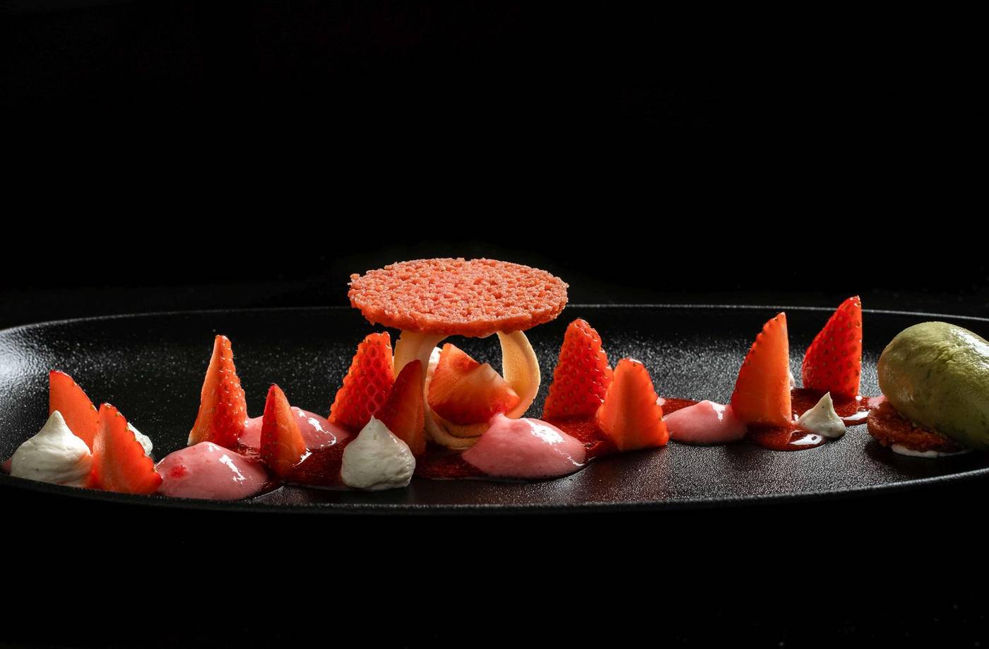 N-vY-Manotel-Restaurant-29