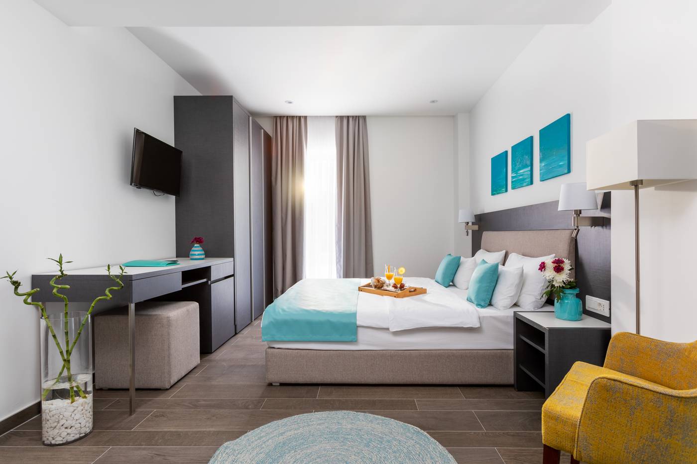 ELEVEN-Montenegro-Petrovac-Room-10