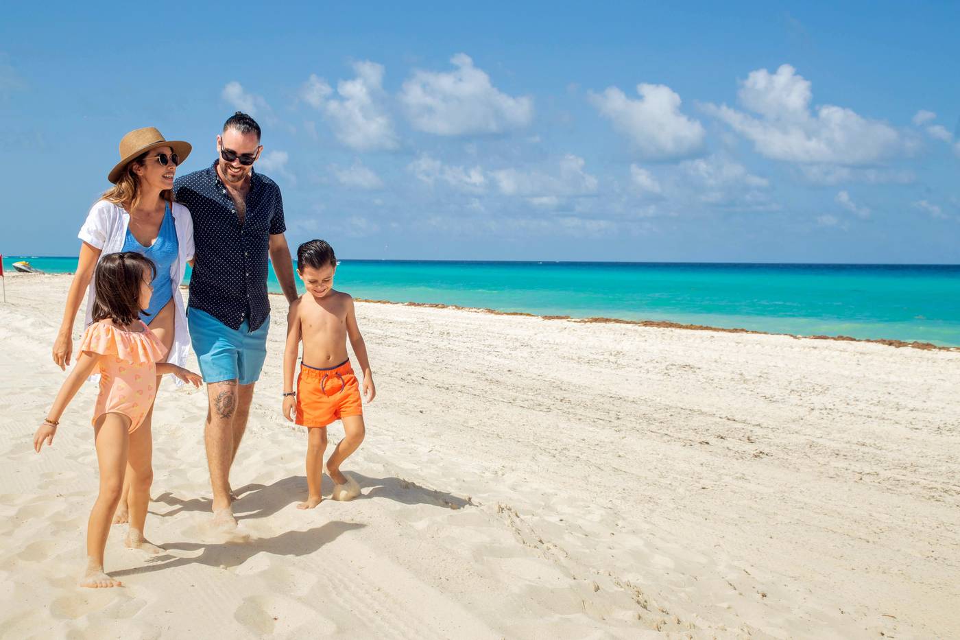 Wyndham-Grand-Cancun-All-Inclusive-Resort---Villas-Beach-70