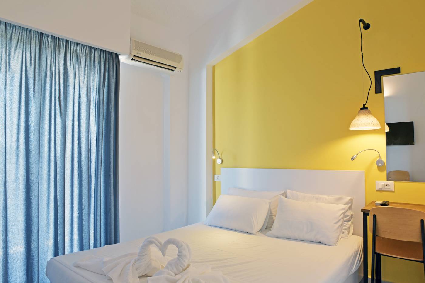 Hillside-Studios-Room-49