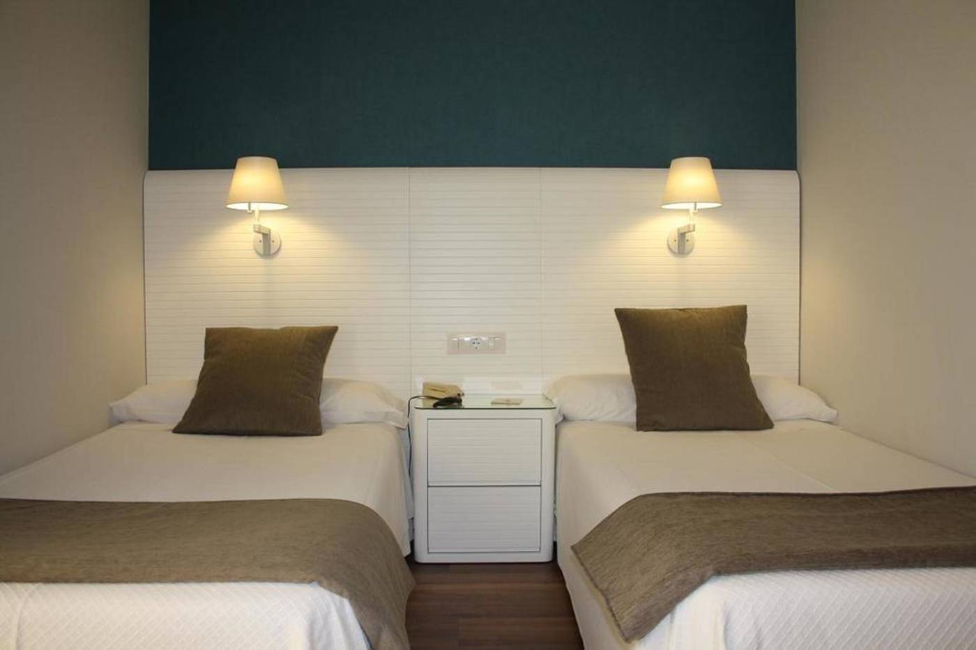 Las Rocas Playa Hotel-Spain-CASTRO URDIALES-Room-6