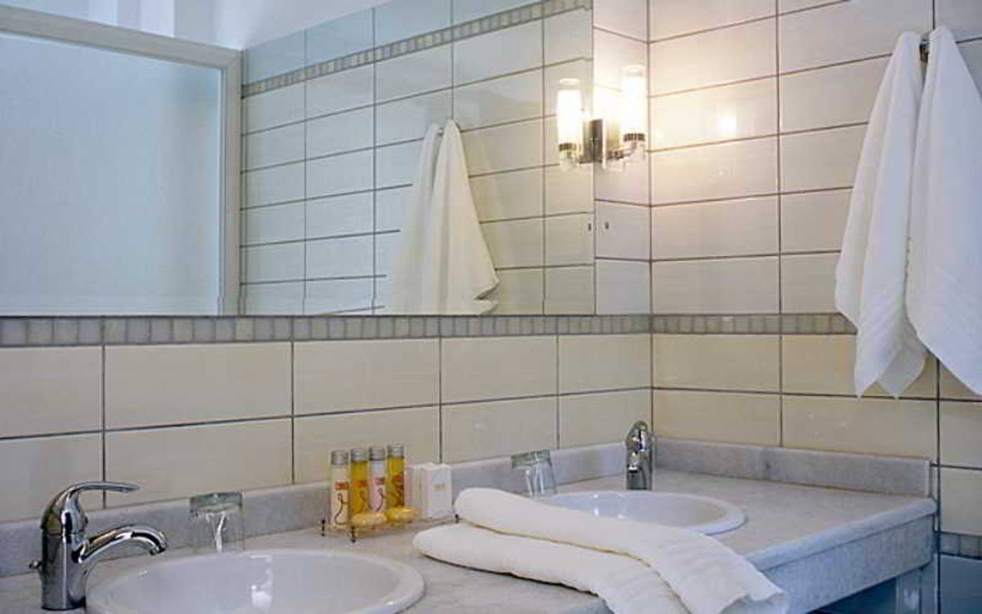 Esperides-Resort-Hotel-Room-5